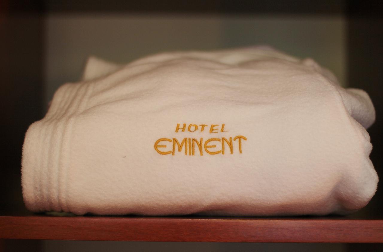 Hotel Eminent ポドゴリツァ エクステリア 写真
